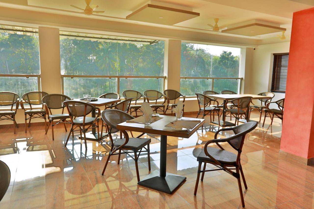 Mareena Kottayam Exterior photo